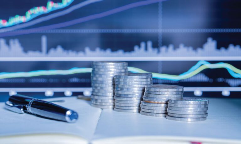 Como poupar e investir dinheiro (economia para iniciantes)