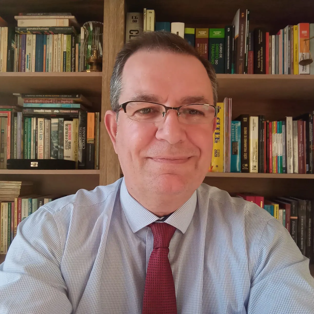 Professor Efren